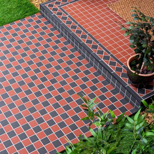 Era Red & Black Chequer Mosaic 29.1x29.1cm