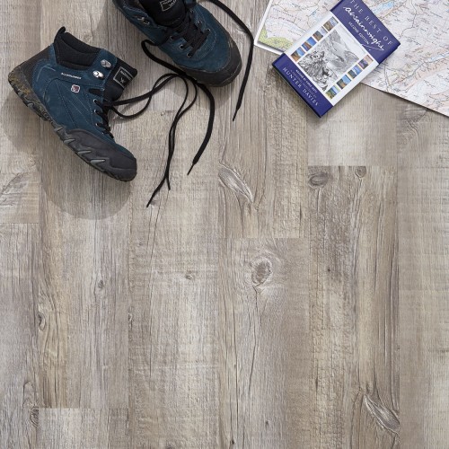 Rustic Vintage Sawn Oak LVT 15.2x91.4cm (box of 24)